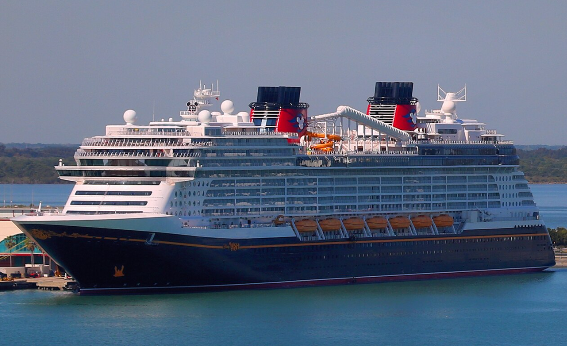 Cruise Ship